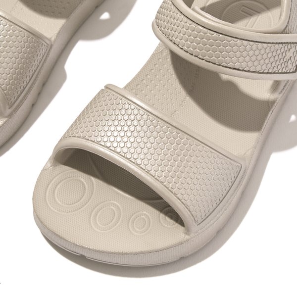 IQUSHION Kids Toddler Shimmer Ergonomic Back-Strap Sandals