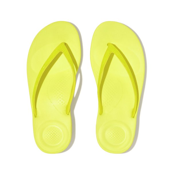 IQUSHION Sparkle Flip-Flops